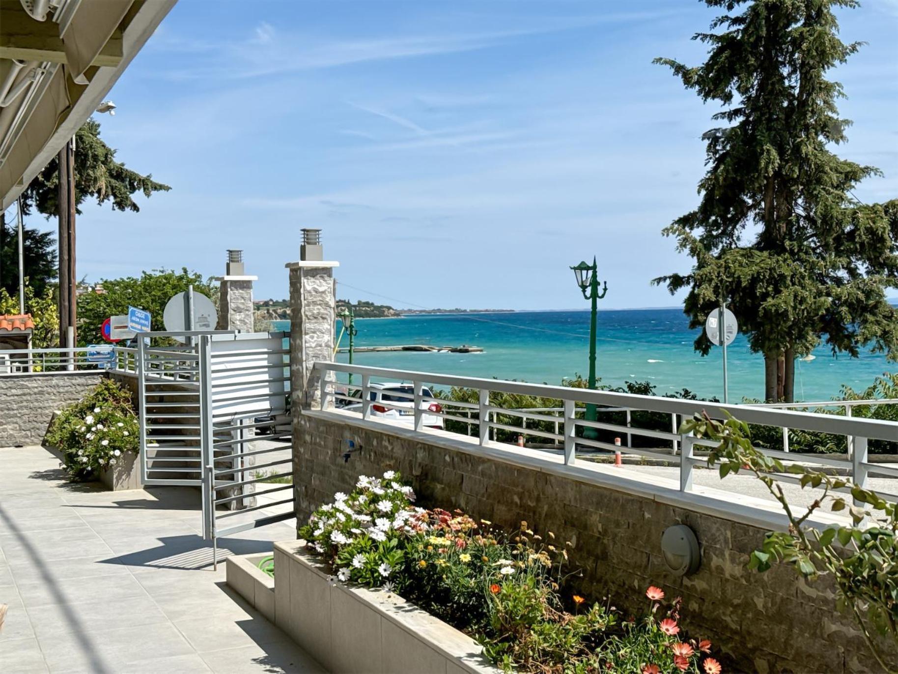 Blue Horizon 6 Διαμέρισμα Nea Kallikrateia Εξωτερικό φωτογραφία